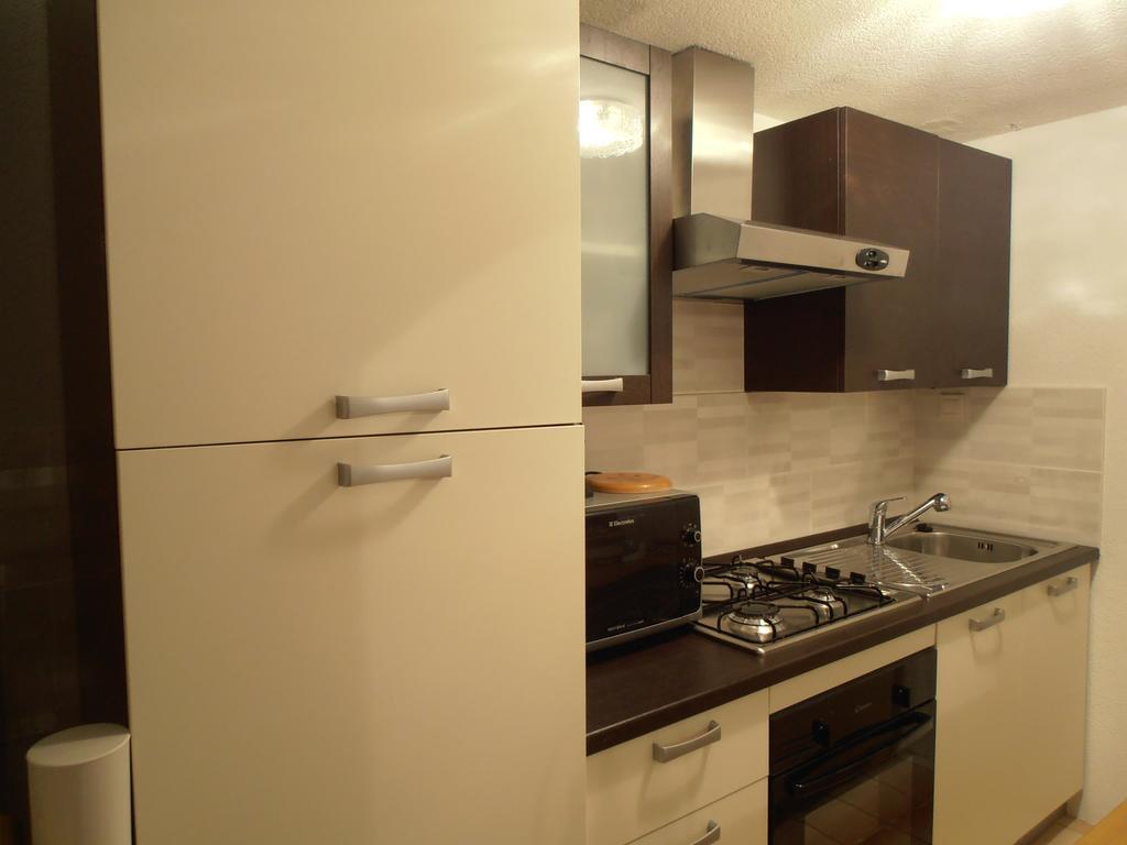 Villa Dijana 2 Malinska Habitación foto
