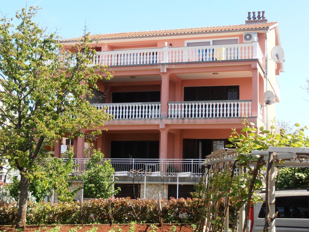 Villa Dijana 2 Malinska Exterior foto